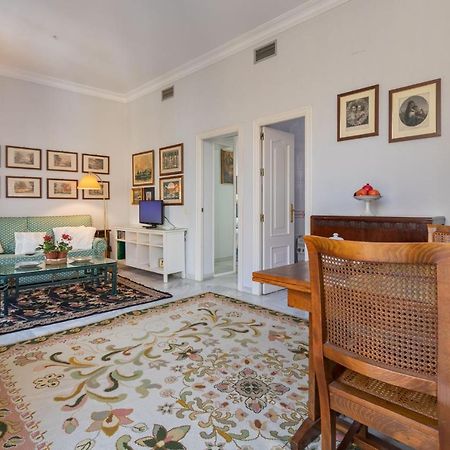 Holiday Apartment, 2 Pax, Historical Center Sevilla Kültér fotó