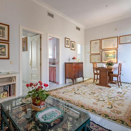 Holiday Apartment, 2 Pax, Historical Center Sevilla Kültér fotó
