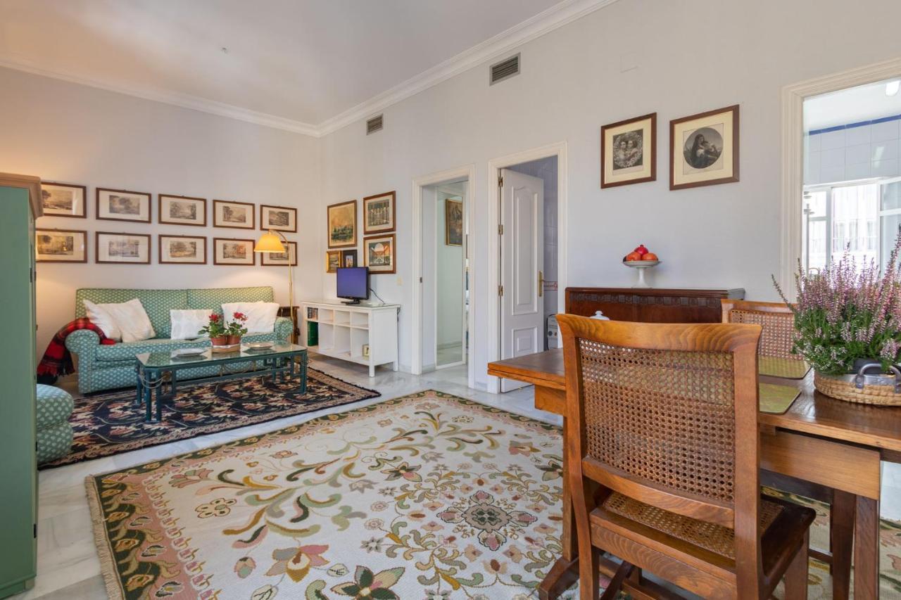 Holiday Apartment, 2 Pax, Historical Center Sevilla Kültér fotó