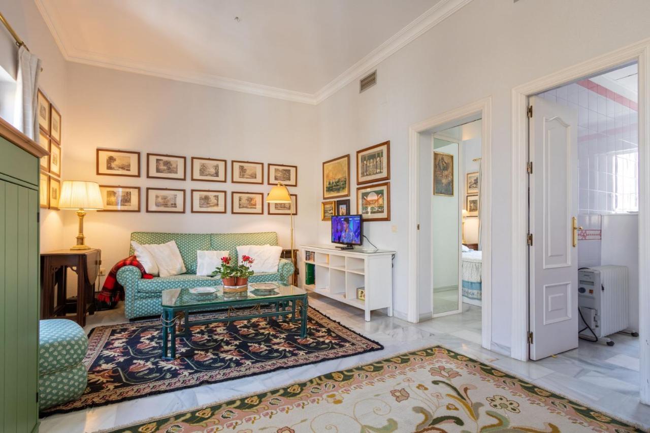 Holiday Apartment, 2 Pax, Historical Center Sevilla Kültér fotó