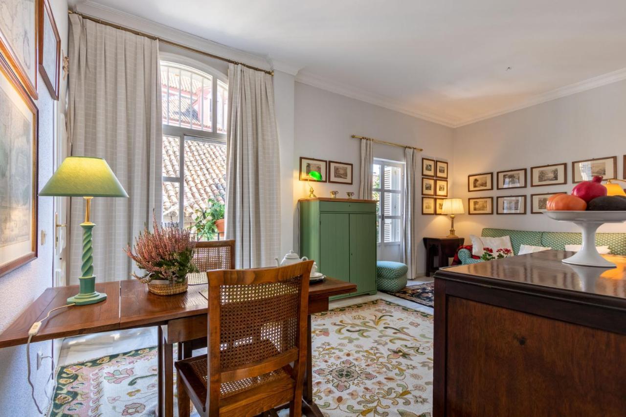 Holiday Apartment, 2 Pax, Historical Center Sevilla Kültér fotó