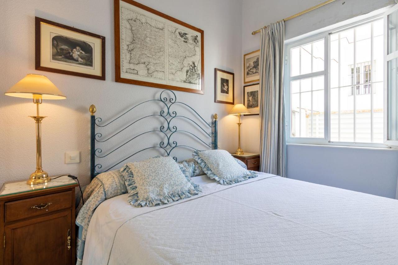 Holiday Apartment, 2 Pax, Historical Center Sevilla Kültér fotó