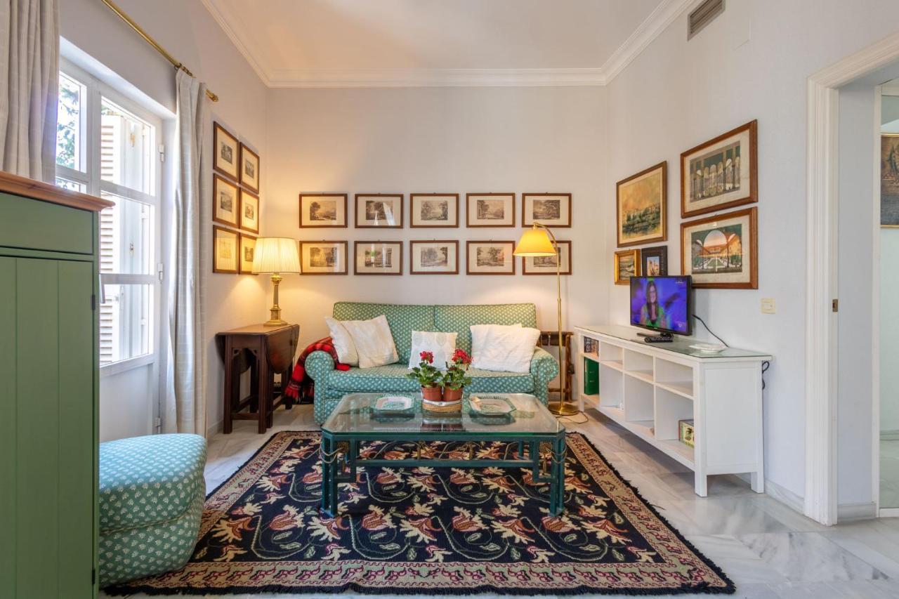 Holiday Apartment, 2 Pax, Historical Center Sevilla Kültér fotó