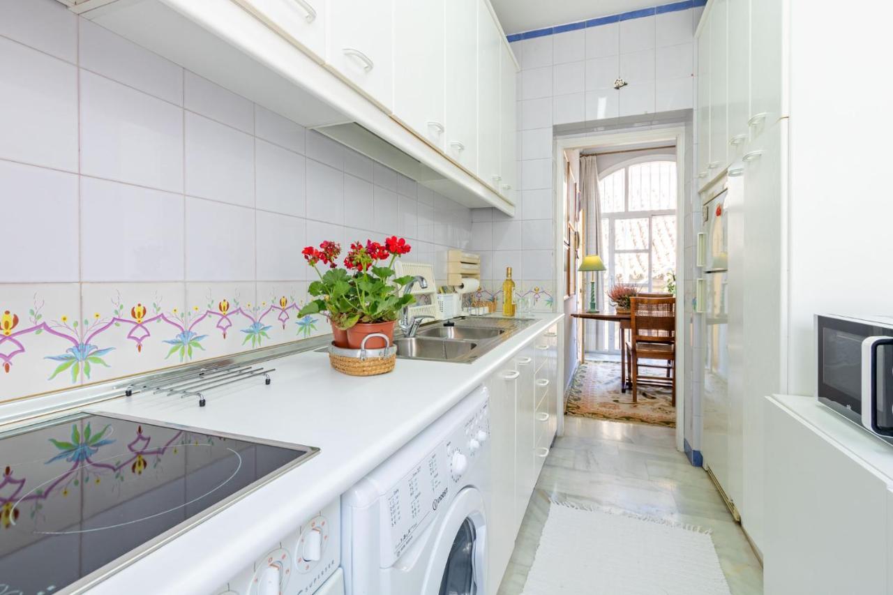 Holiday Apartment, 2 Pax, Historical Center Sevilla Kültér fotó