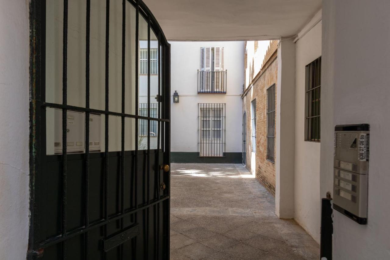 Holiday Apartment, 2 Pax, Historical Center Sevilla Kültér fotó